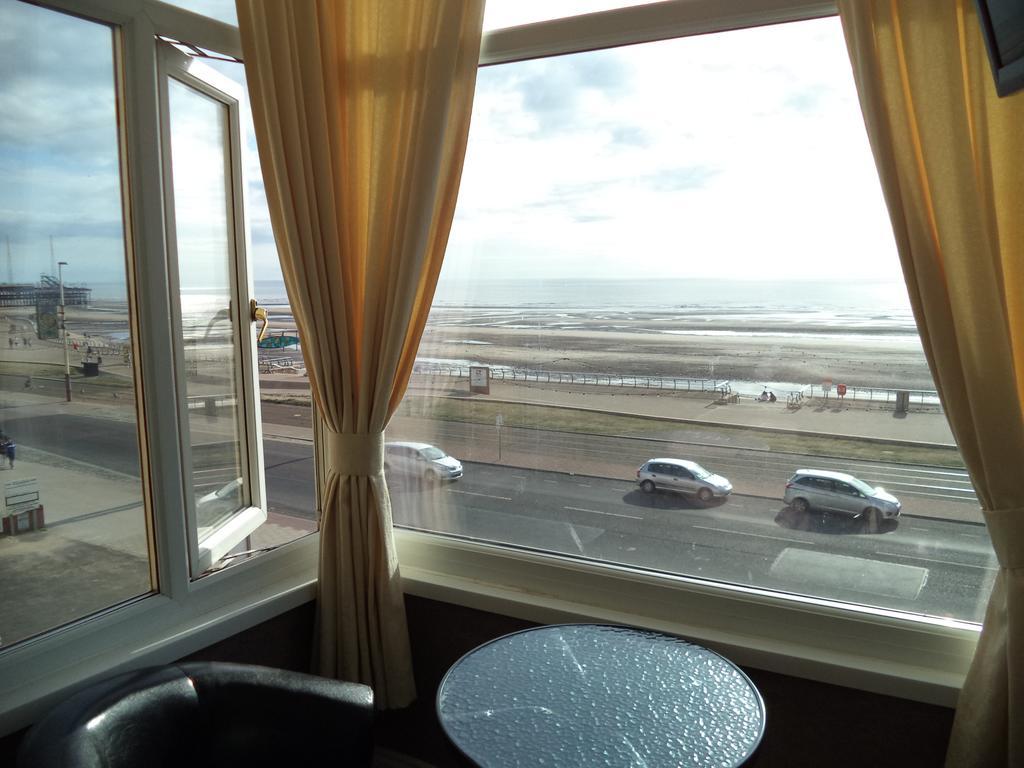 New Brooklyn Hotell Blackpool Exteriör bild